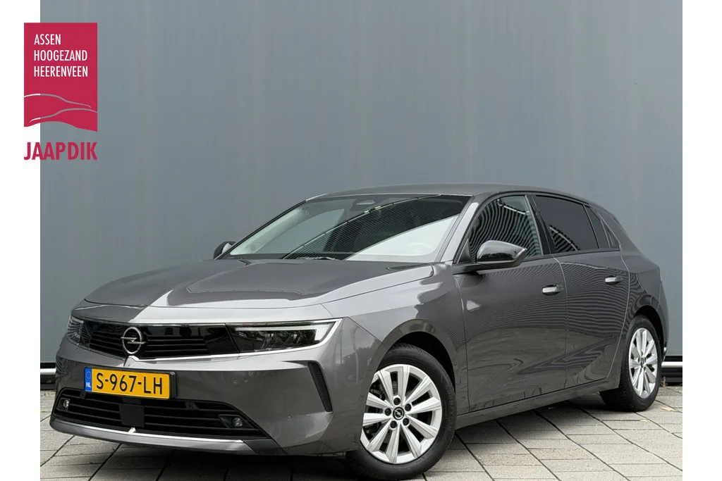 Opel Astra (2023) — foto 1