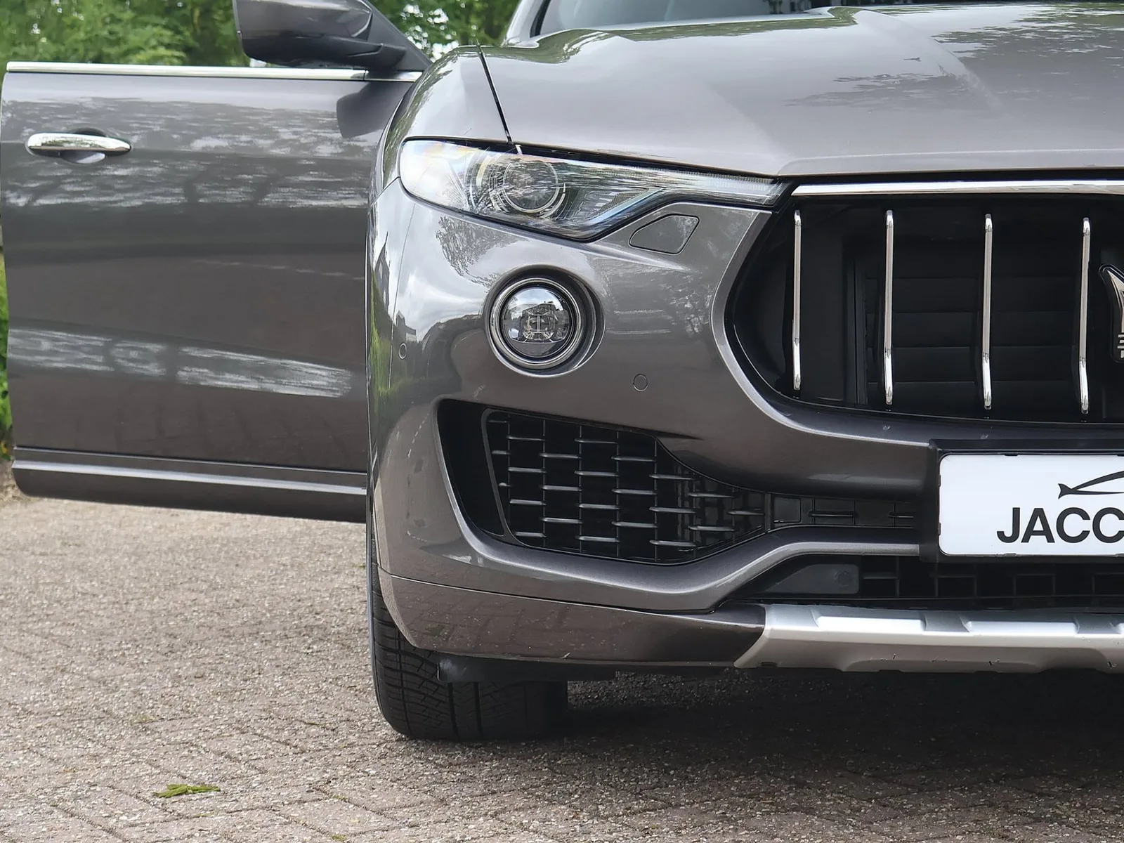 Maserati Levante (2017) — foto 1