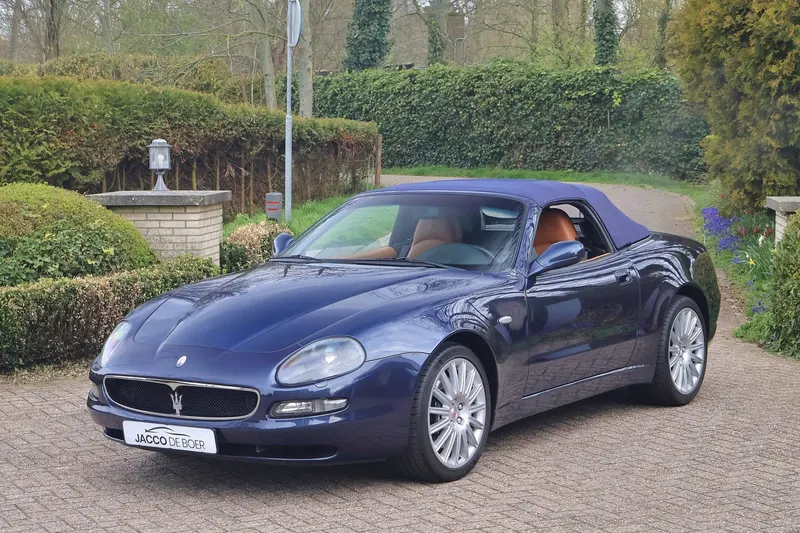 Maserati Spyder (2002)