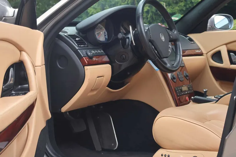 Maserati Quattroporte (2007)