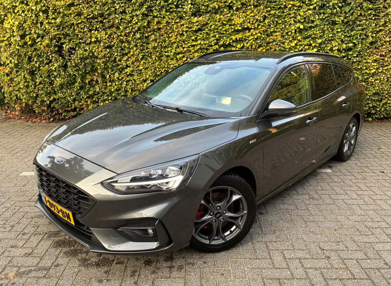 Ford Focus (2021) — foto 1
