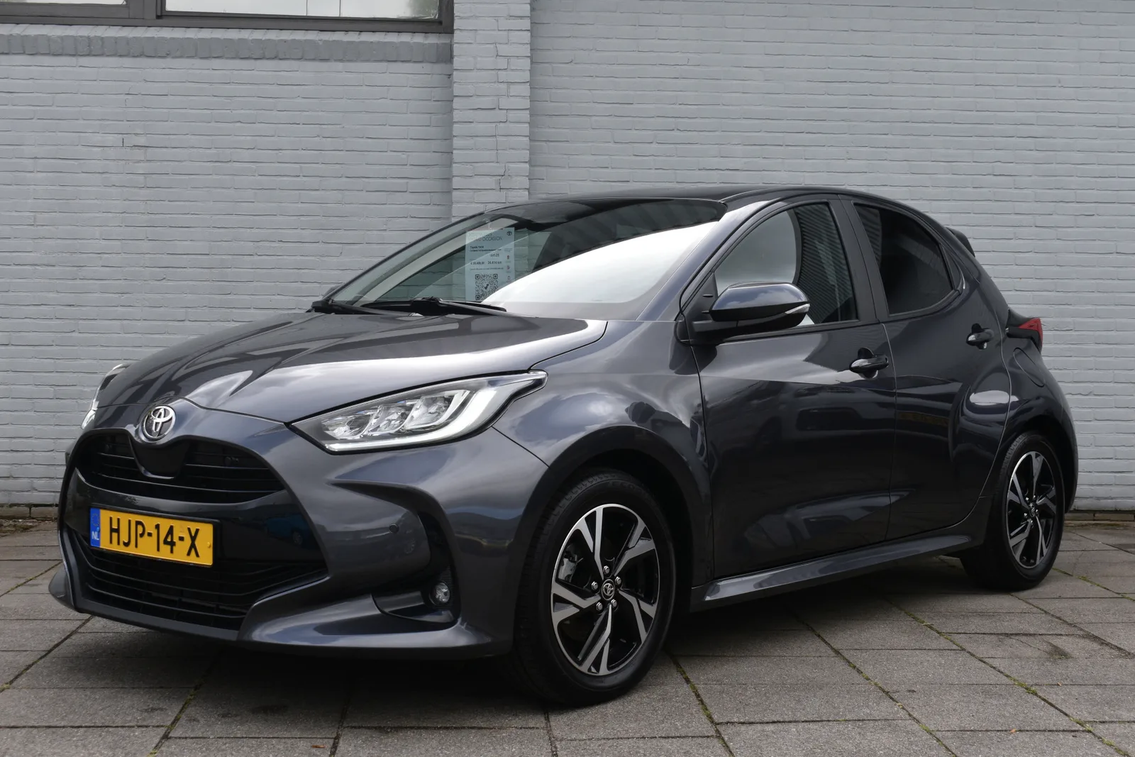 Toyota Yaris (2025) — foto 1