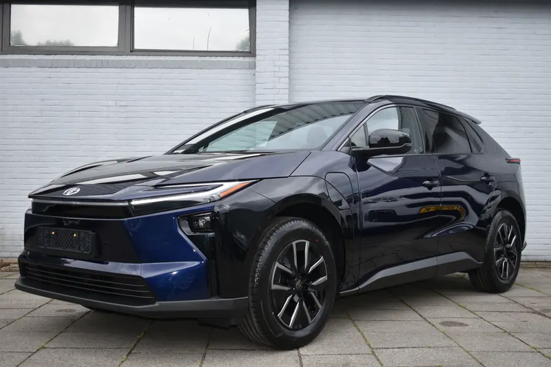 Toyota bZ4X (2025)