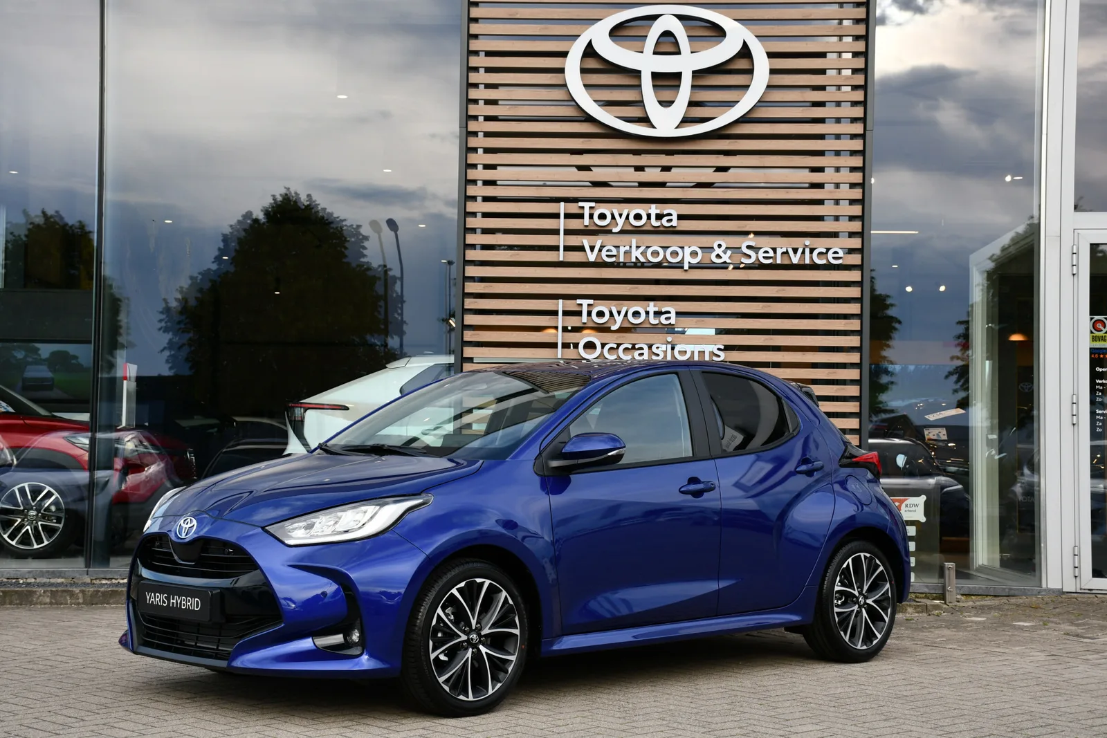 Toyota Yaris (2025) — foto 1