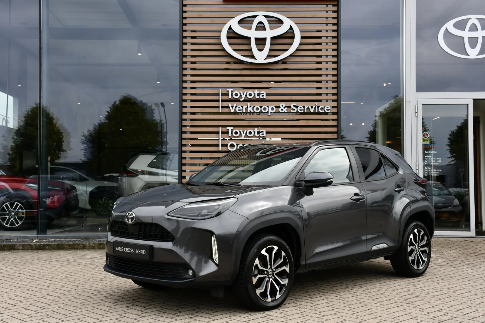 Toyota Yaris Cross (2025) — foto 1