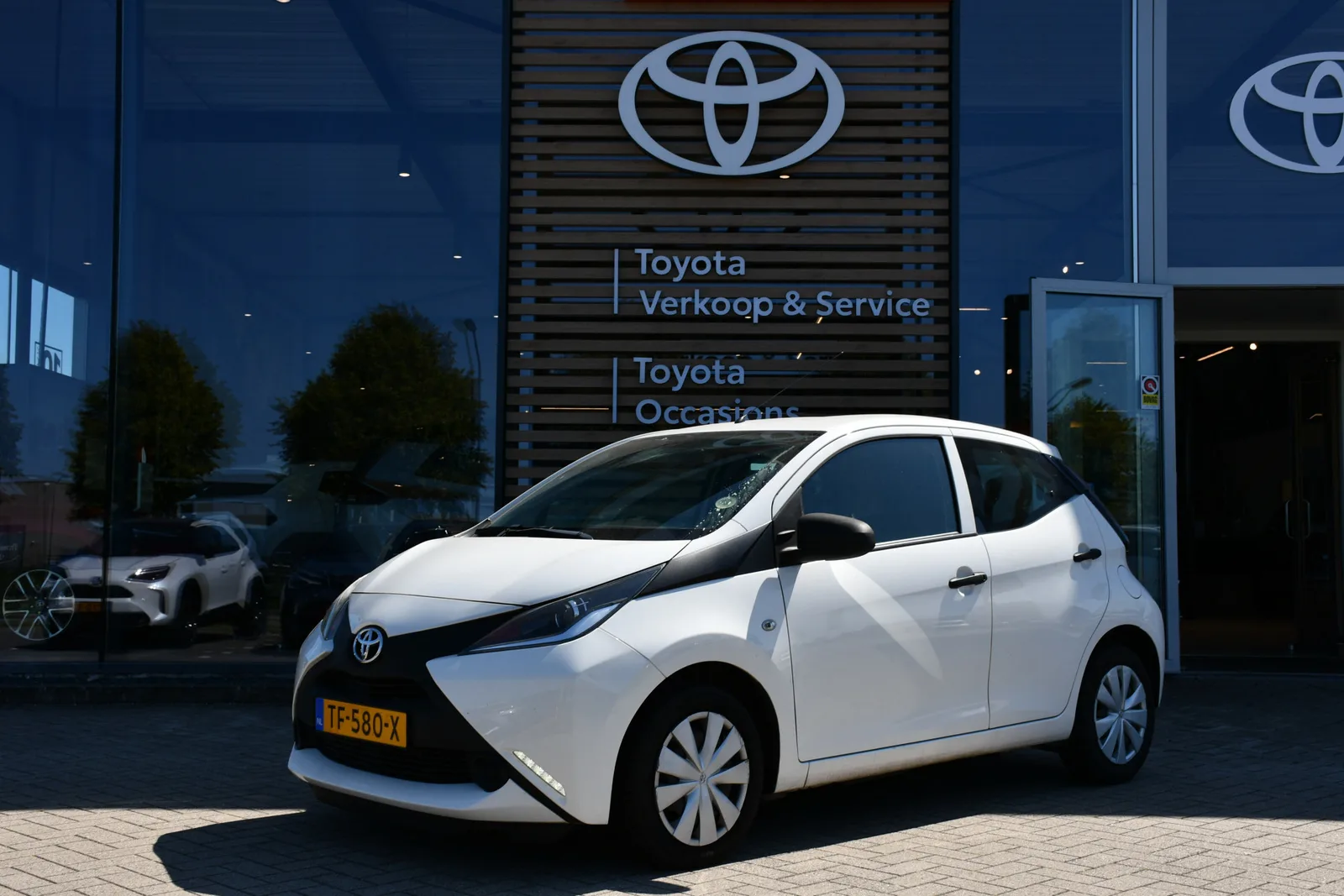 Toyota Aygo (2018) — foto 1