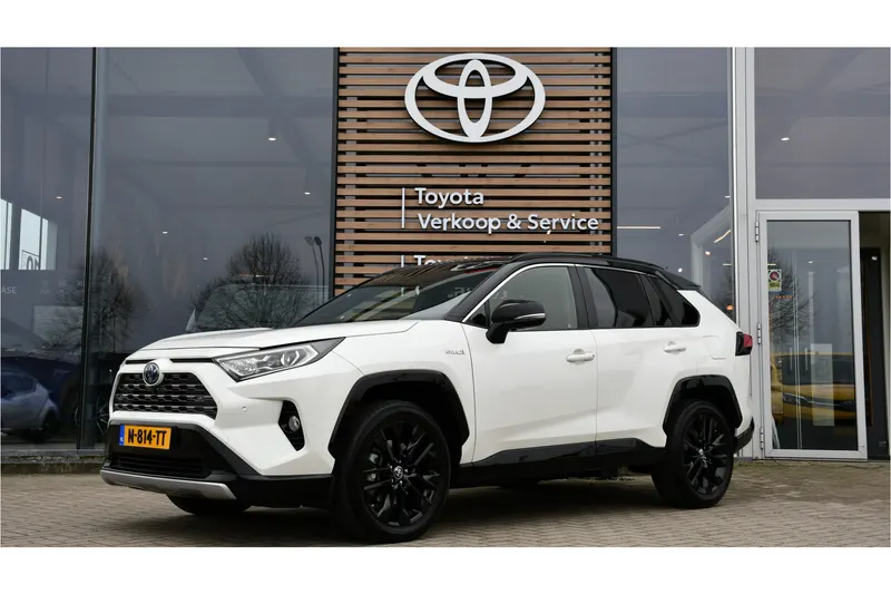 Toyota RAV4 (2022)