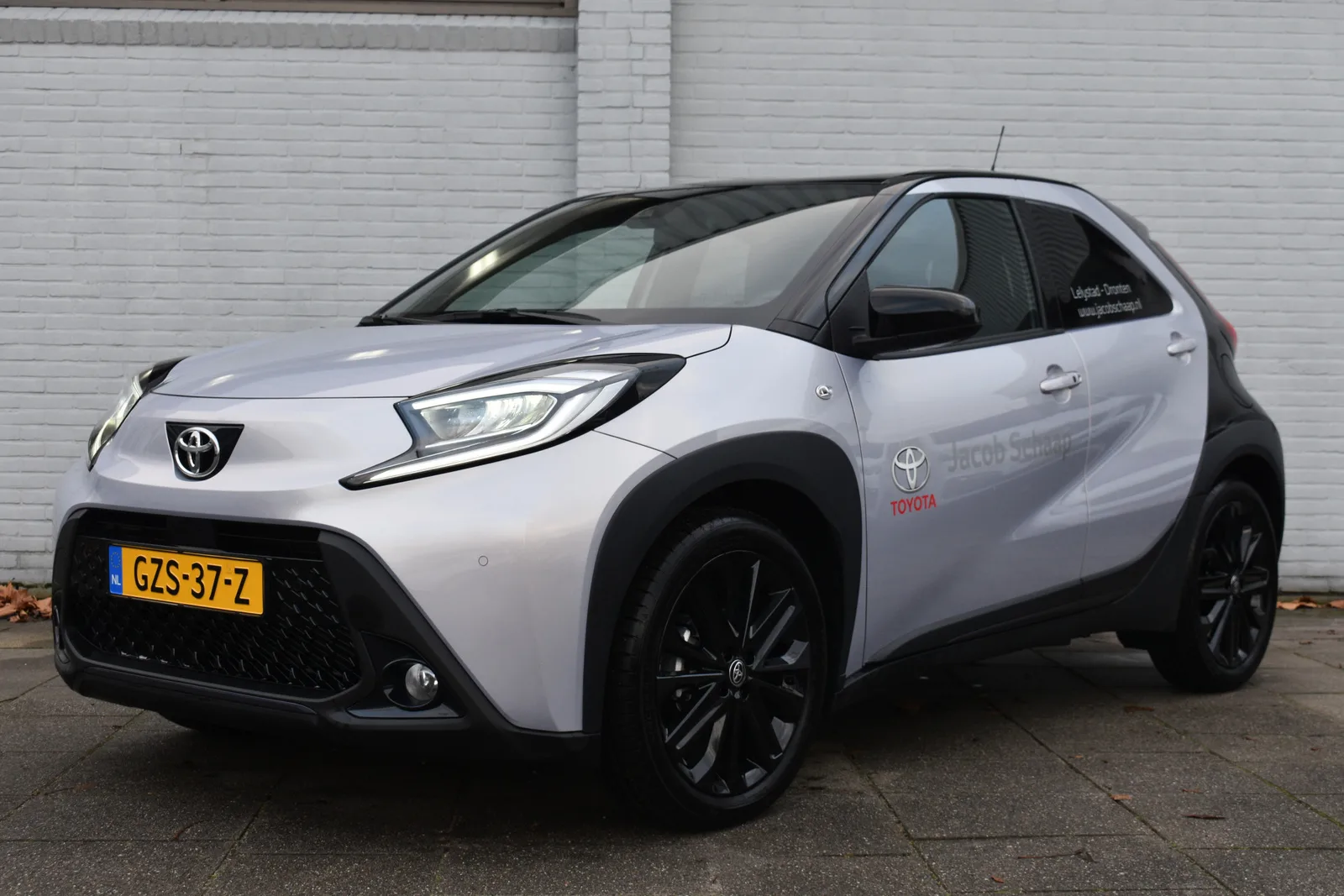 Toyota Aygo (2024) — foto 1