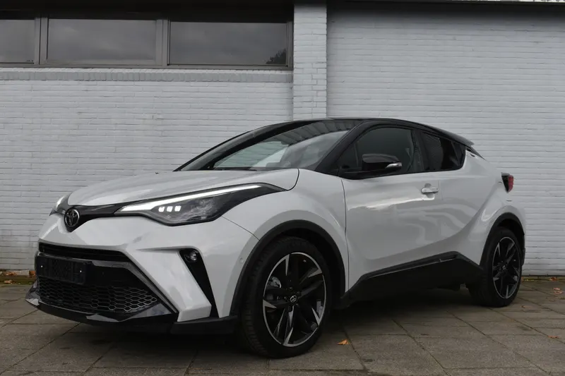 Toyota C-HR (2023)