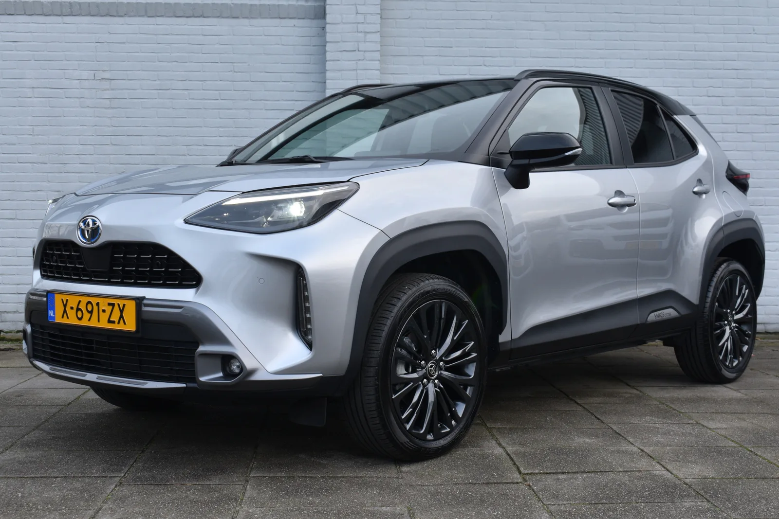 Toyota Yaris Cross (2024) — foto 1