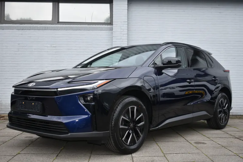 Toyota bZ4X (2025)