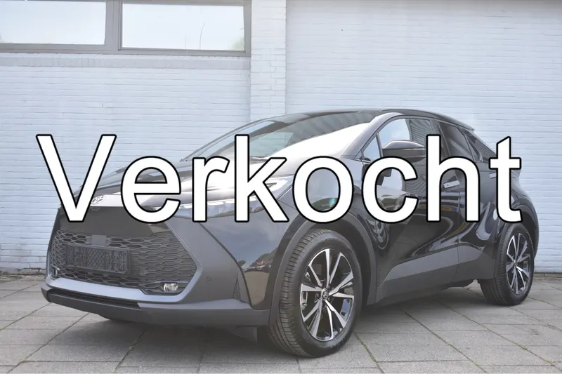 Toyota C-HR (2025)