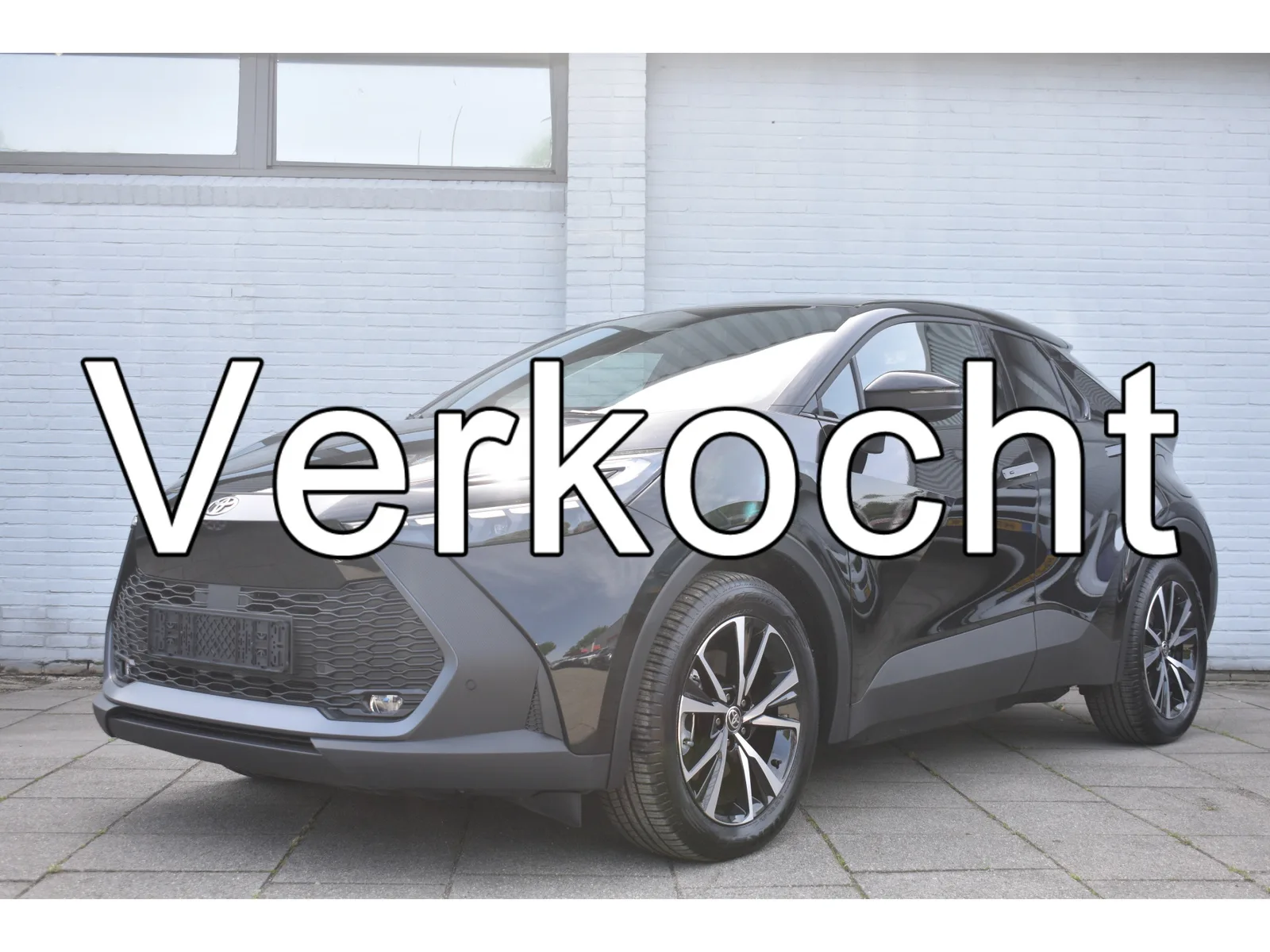Toyota C-HR (2025) — foto 1
