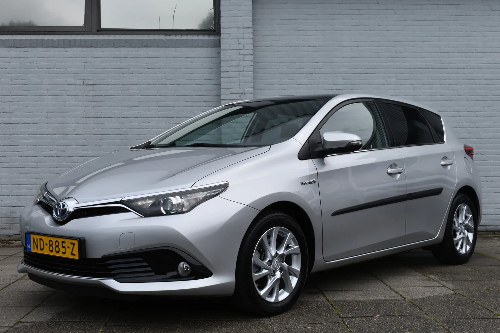 Toyota Auris (2017) — foto 1