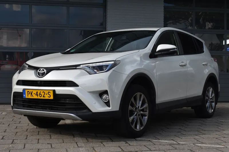 Toyota RAV4 (2017)