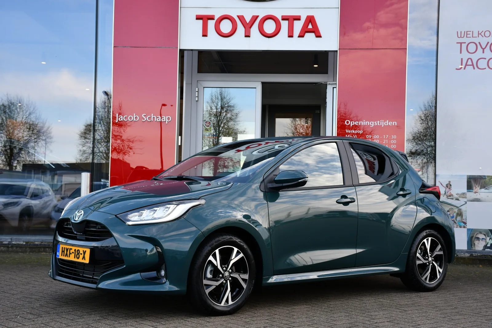 Toyota Yaris (2025) — foto 1