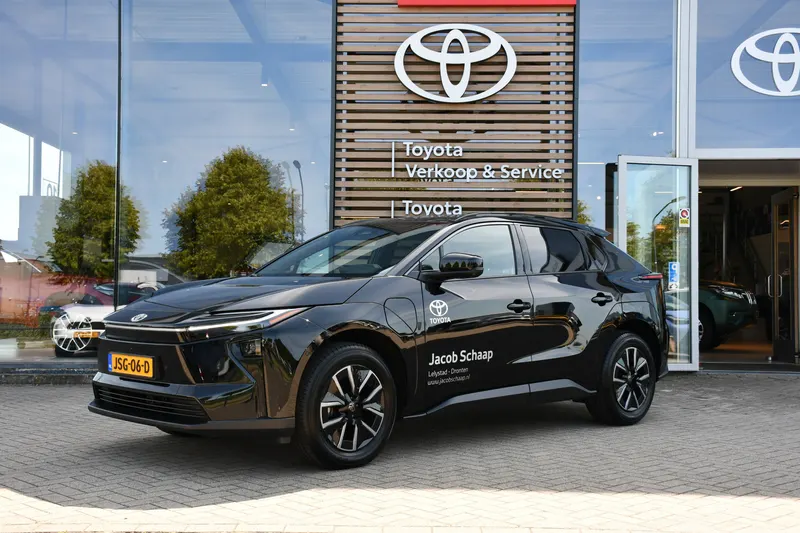 Toyota bZ4X (2025)