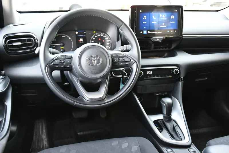 Toyota Yaris (2025)