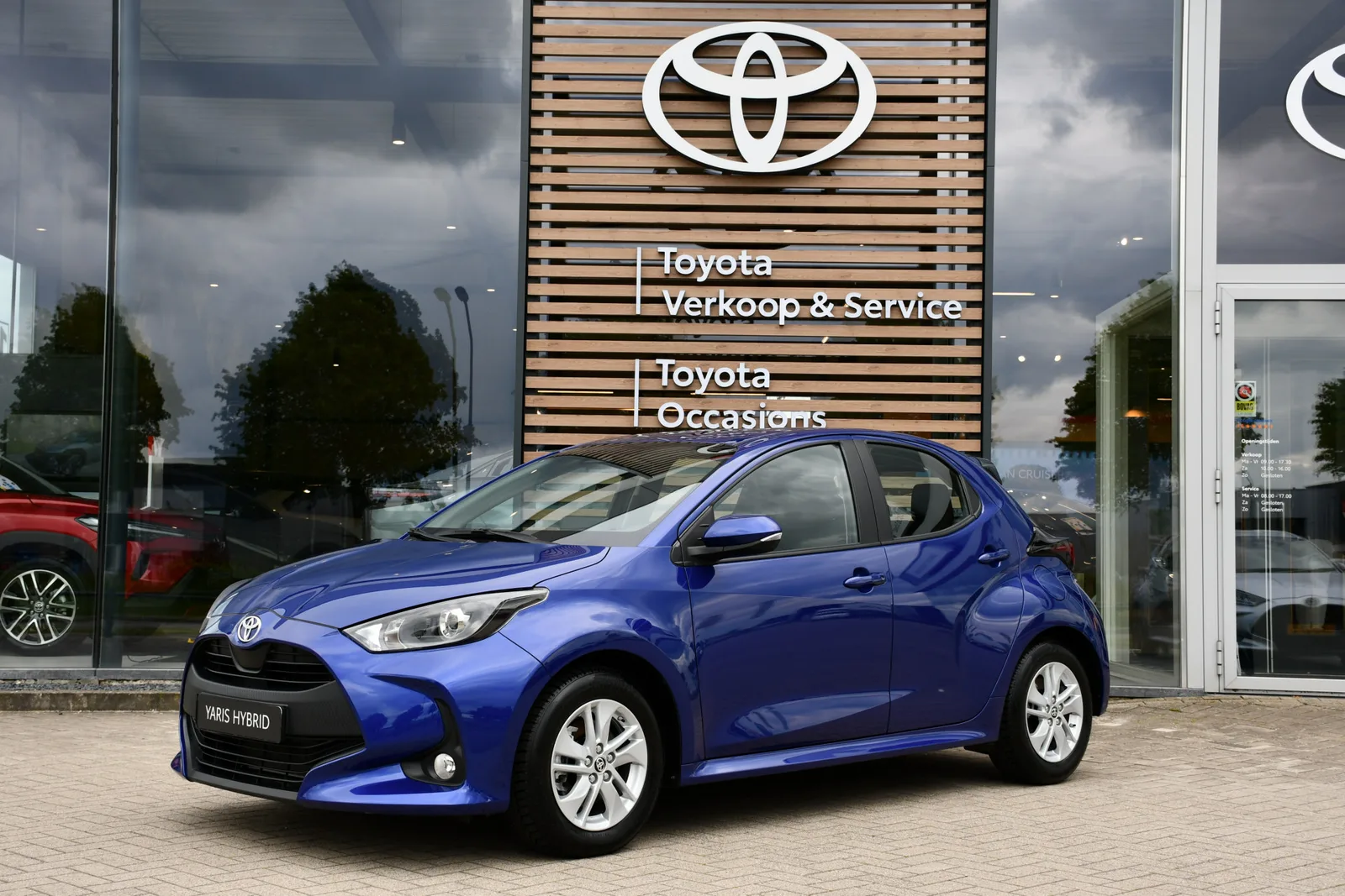 Toyota Yaris (2025) — foto 1