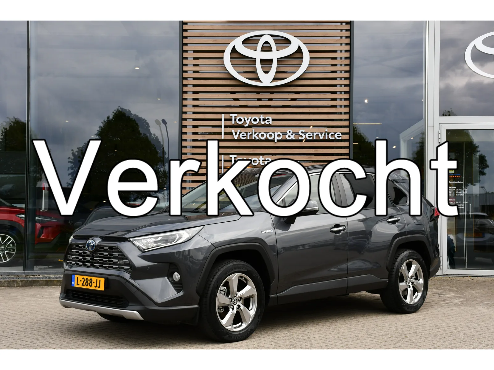 Toyota RAV4 (2021) — foto 1