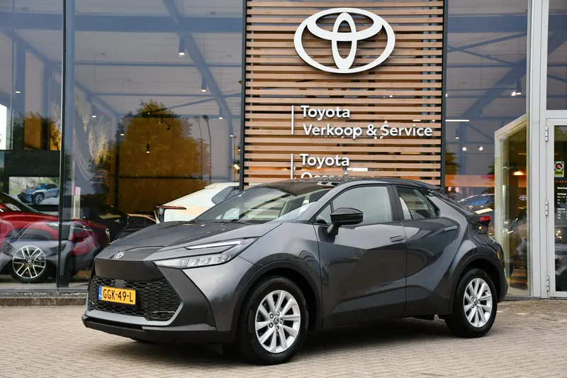 Toyota C-HR (2024)