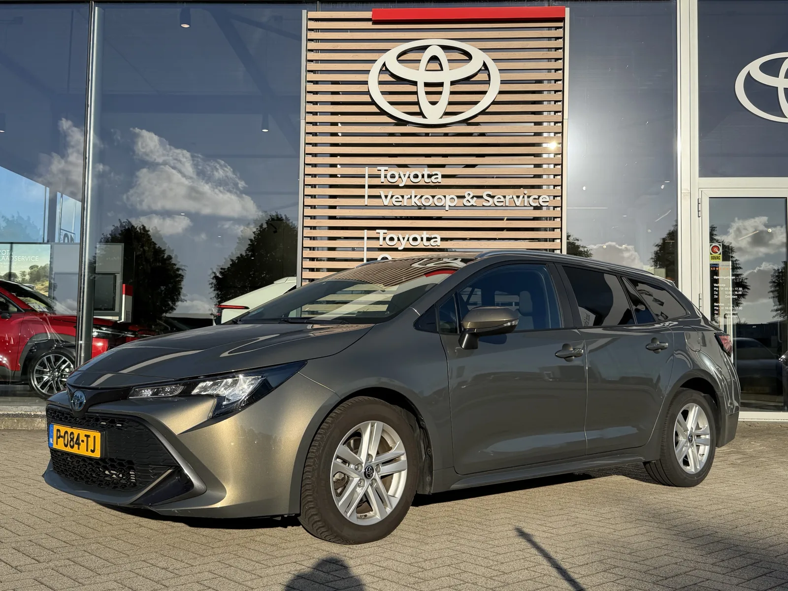 Toyota Corolla (2022) — foto 1