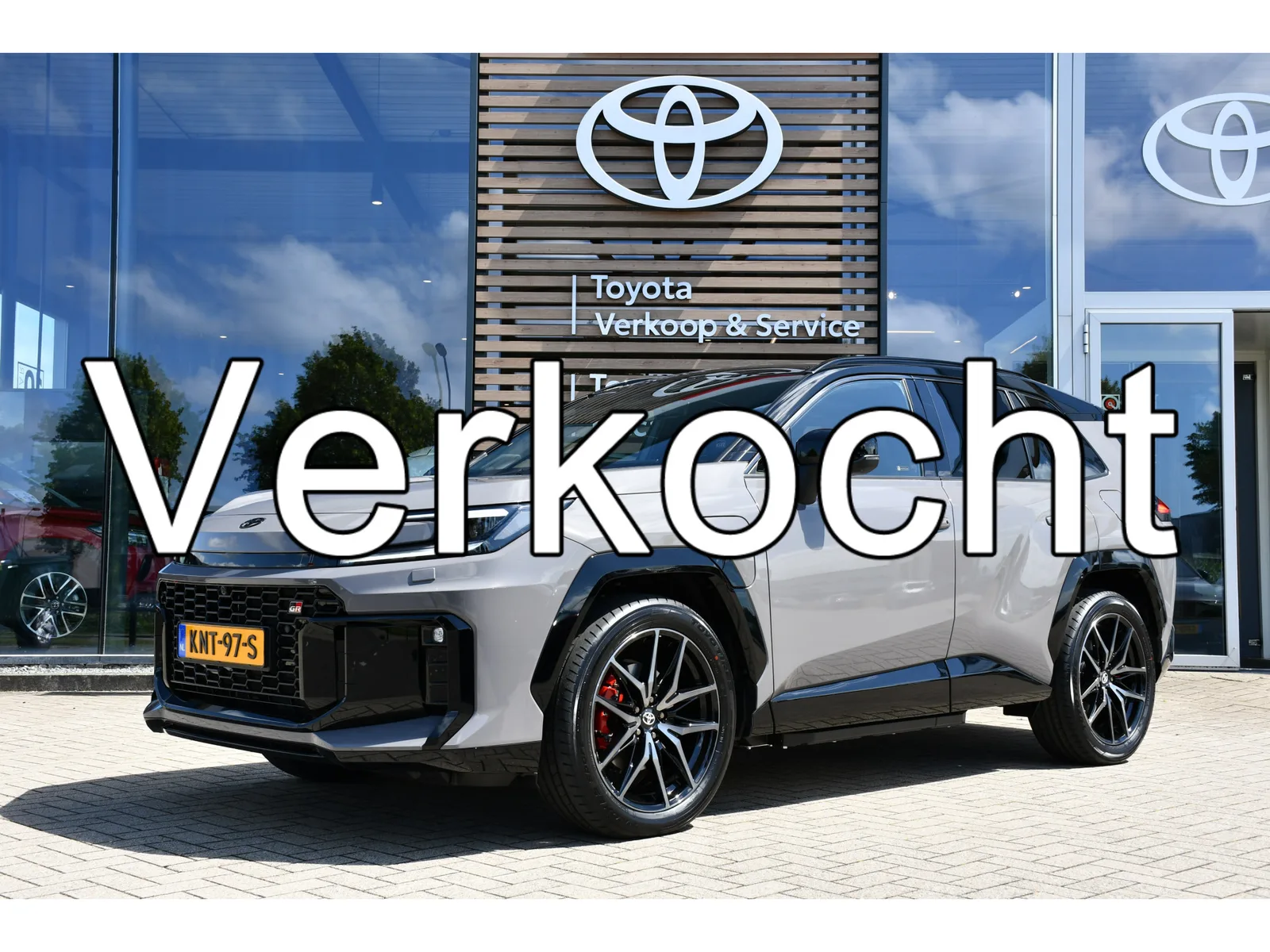 Toyota RAV4 (2026) — foto 1