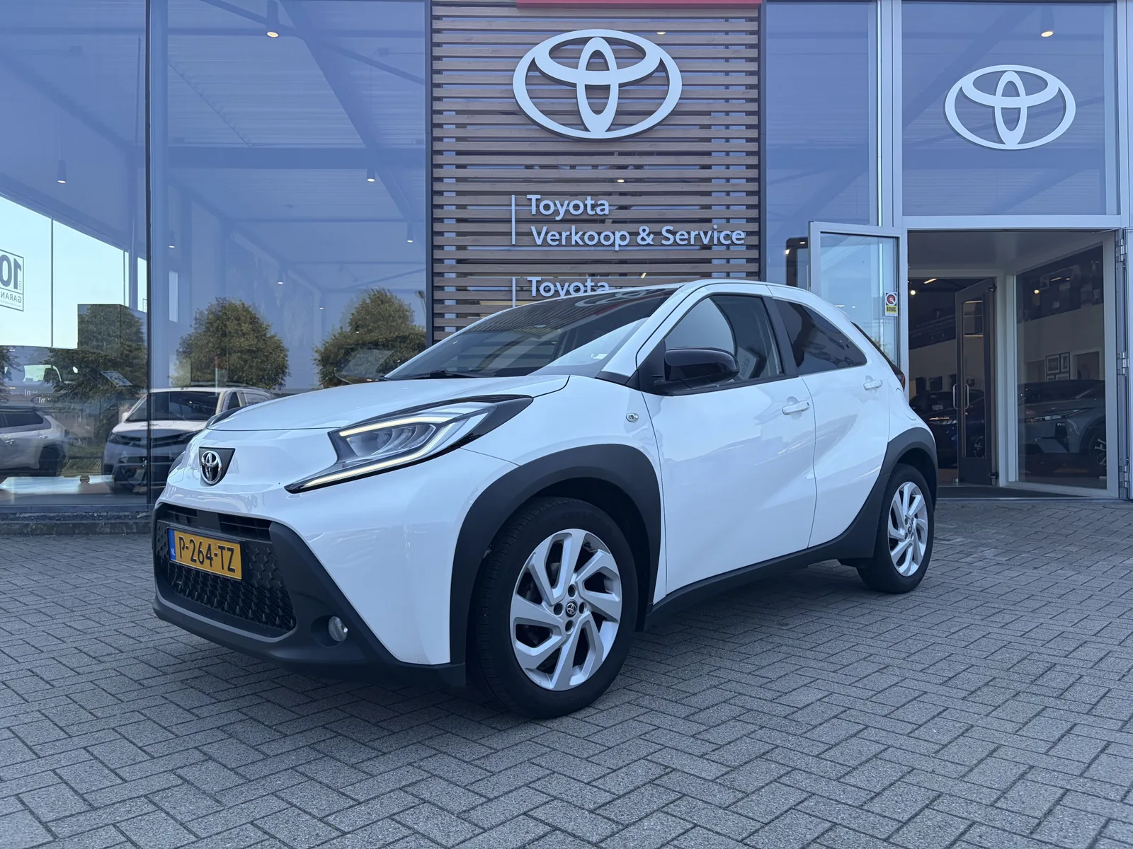 Toyota Aygo (2022) — foto 1