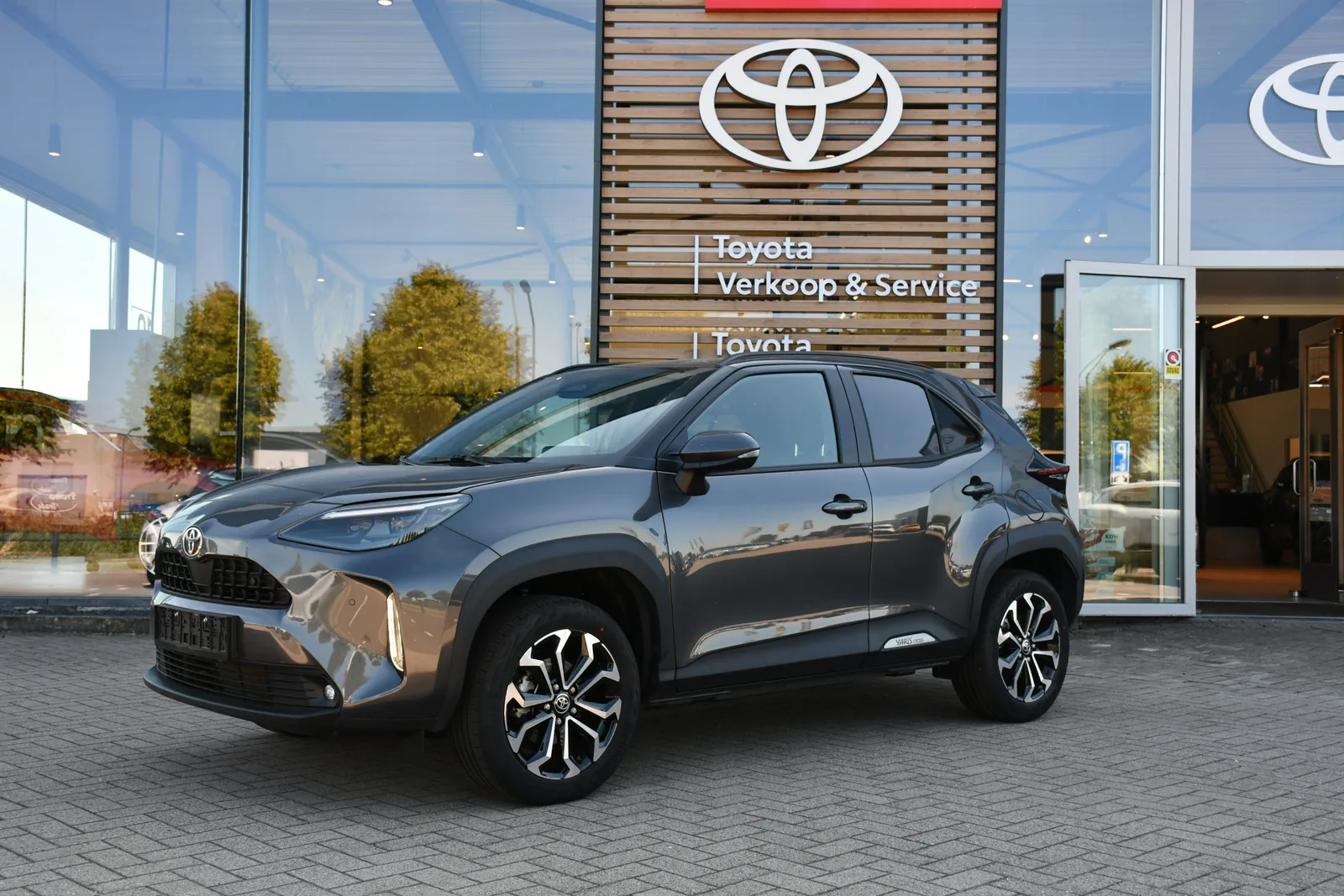 Toyota Yaris Cross (2025) — foto 1