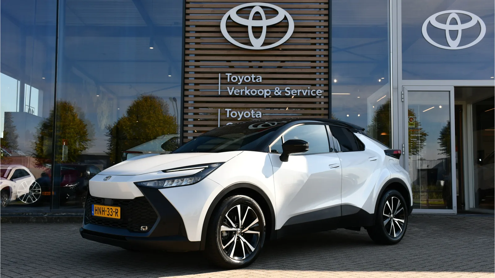 Toyota C-HR (2025) — foto 1