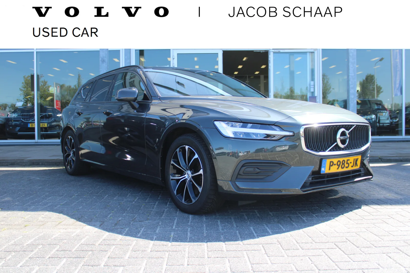 Volvo V60 (2022) — foto 1