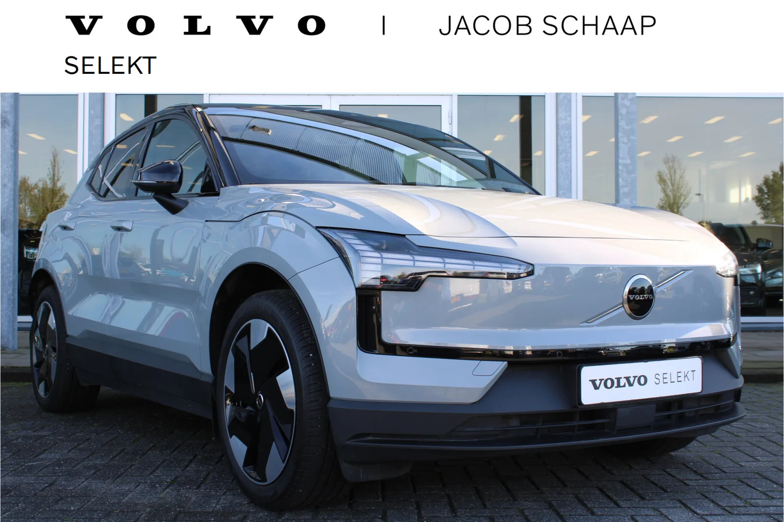 Volvo EX30 (2025) — foto 1