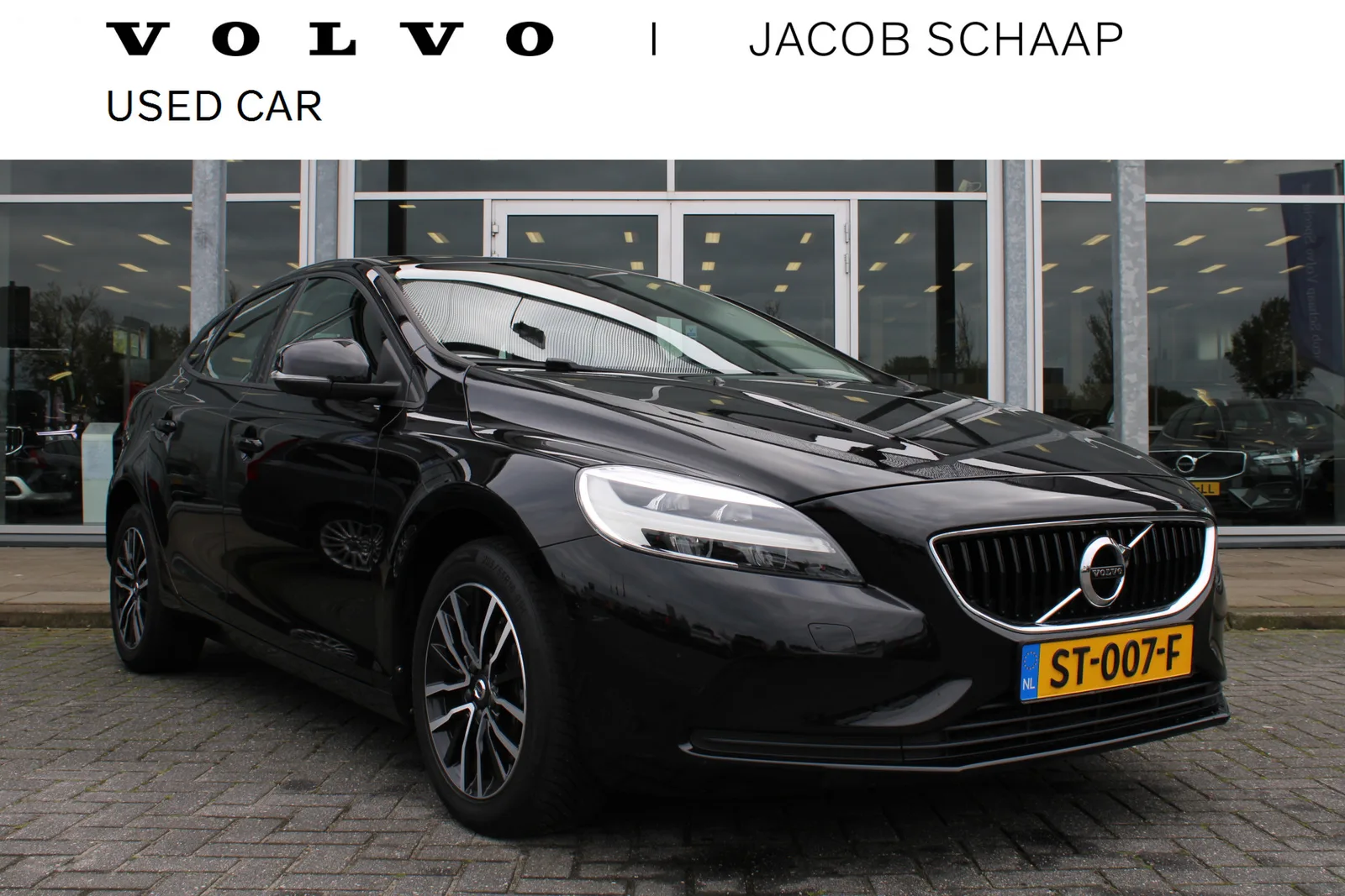 Volvo V40 (2018) — foto 1