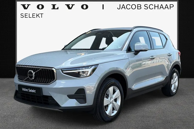 Volvo XC40 (2024)