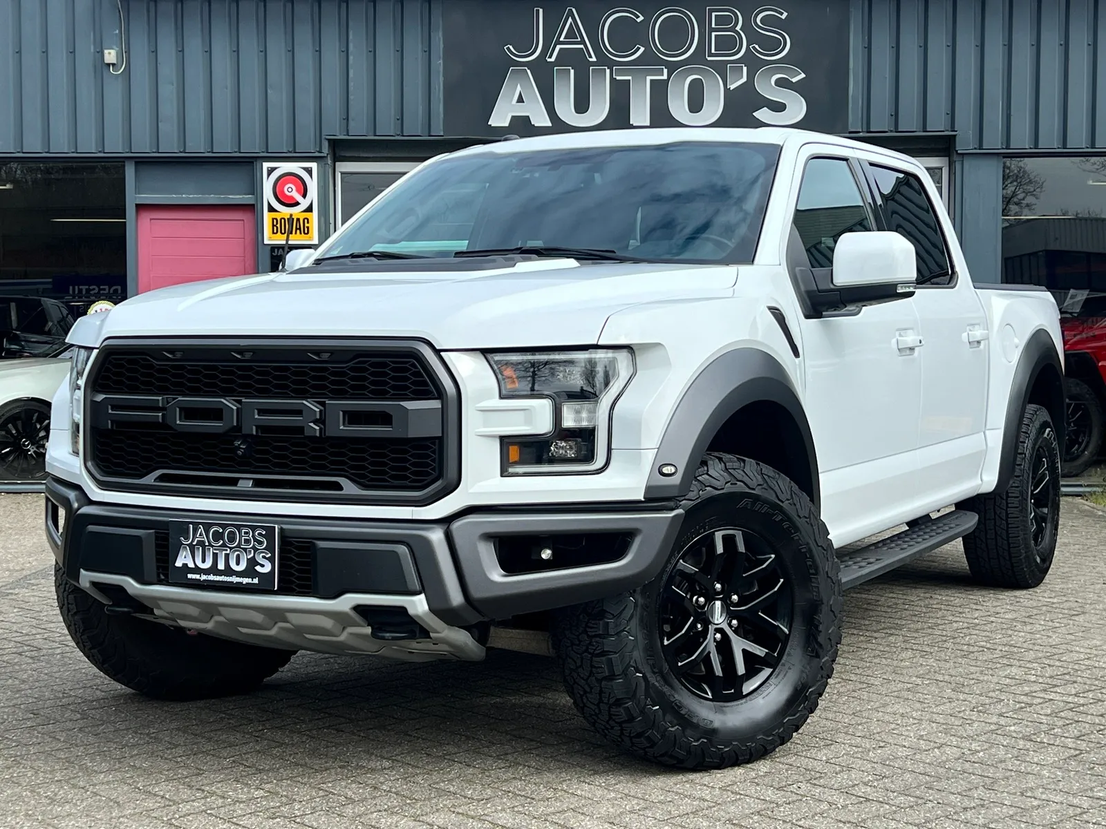Ford F-150 (2018) — foto 1