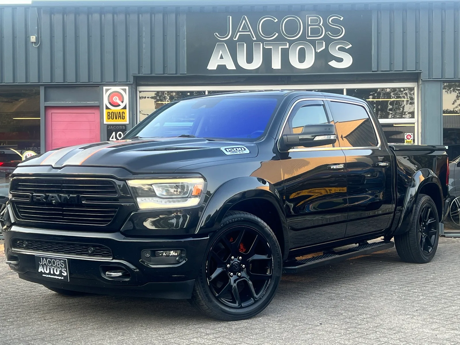 Dodge RAM (2019) — foto 1