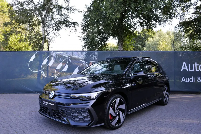 Volkswagen Golf (2025)