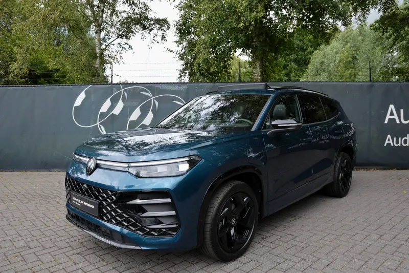 Volkswagen Tayron (2025)