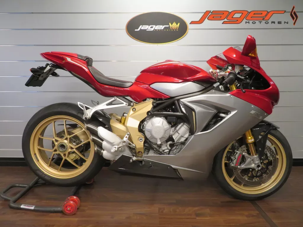 MV Agusta F3 675 (2012) — foto 1