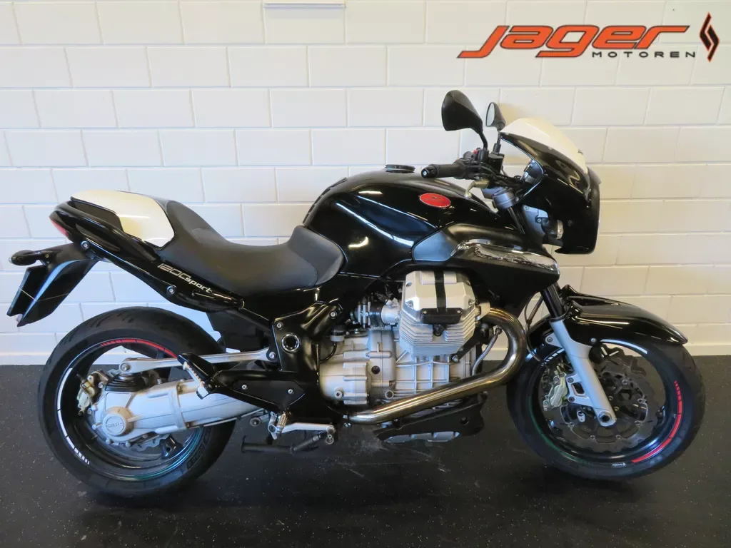 Moto Guzzi Breva 1200 Sport (2009) — foto 1