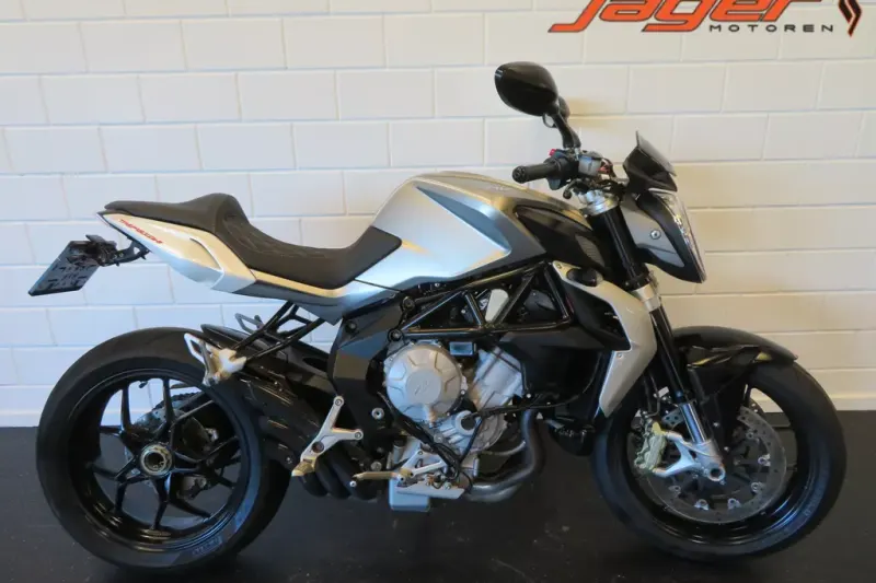 MV Agusta Brutale 675 (2013)