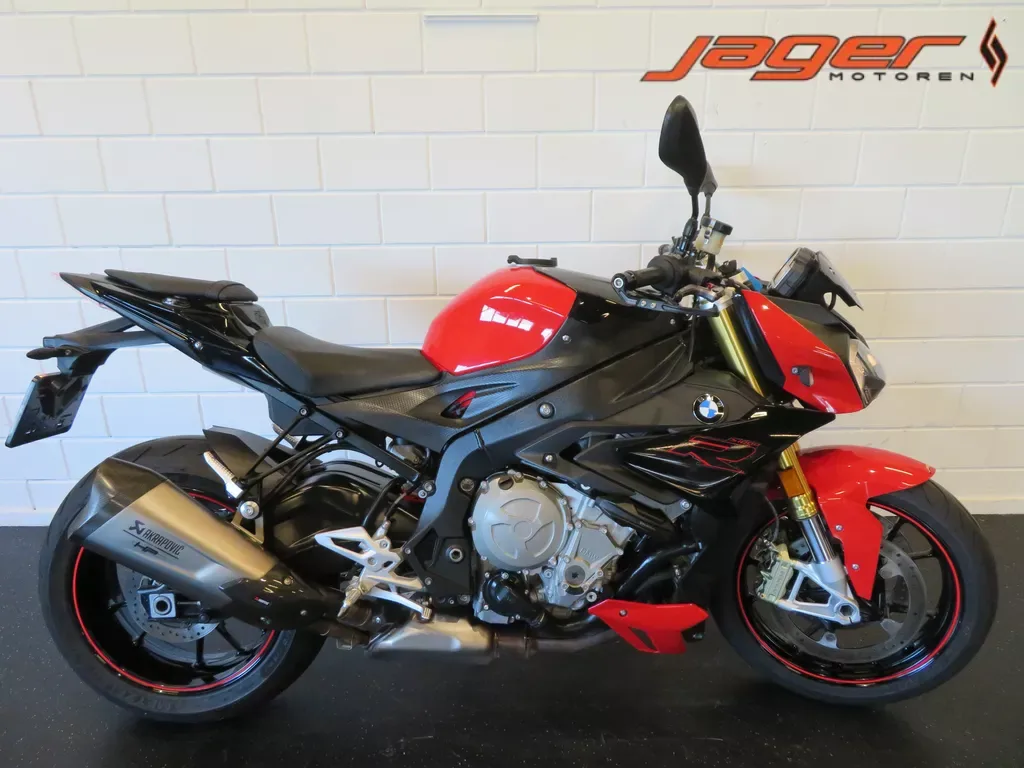 BMW S 1000 R (2017) — foto 1