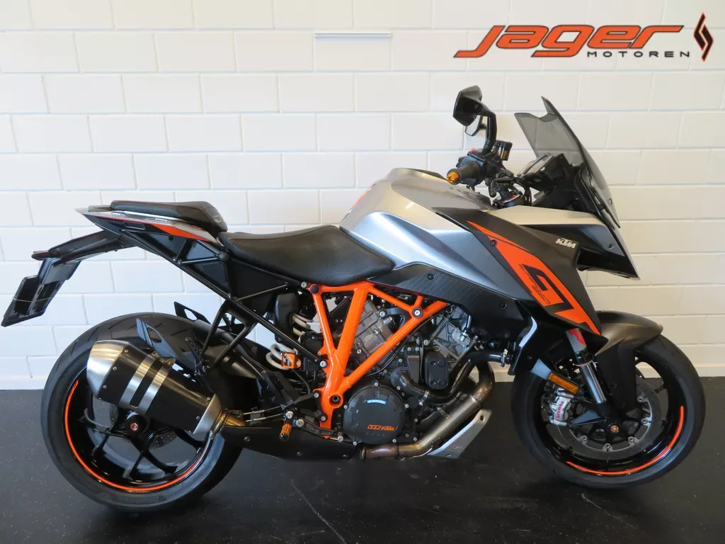 KTM 1290 Super Duke GT (2019) — foto 1