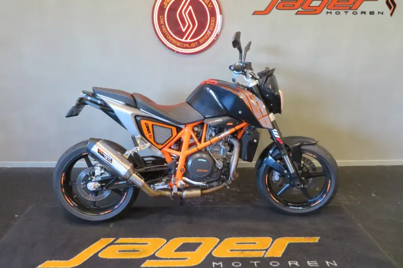 KTM Duke 690 (2016)