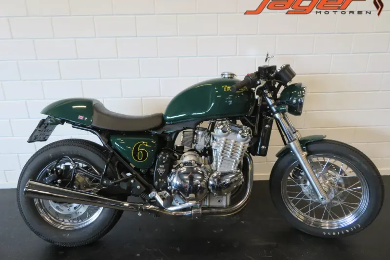 Triumph Thunderbird 900 (2003)
