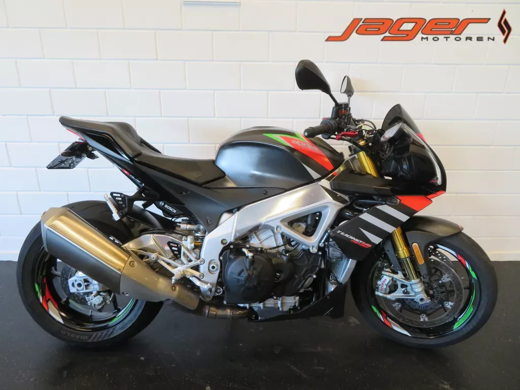 Aprilia Tuono V4 1100 Factory (2020) — foto 1