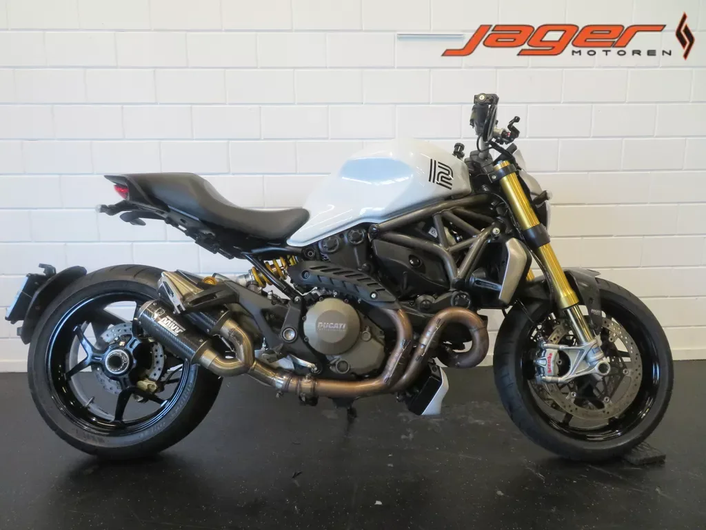 Ducati Monster 1200 S (2014) — foto 1