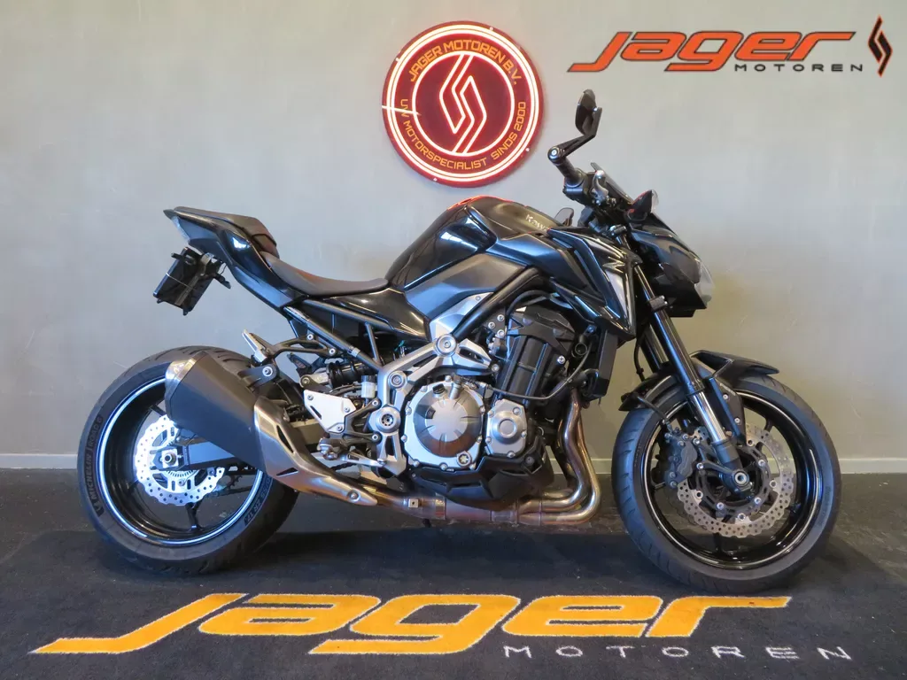 Kawasaki Z900 (2017) — foto 1
