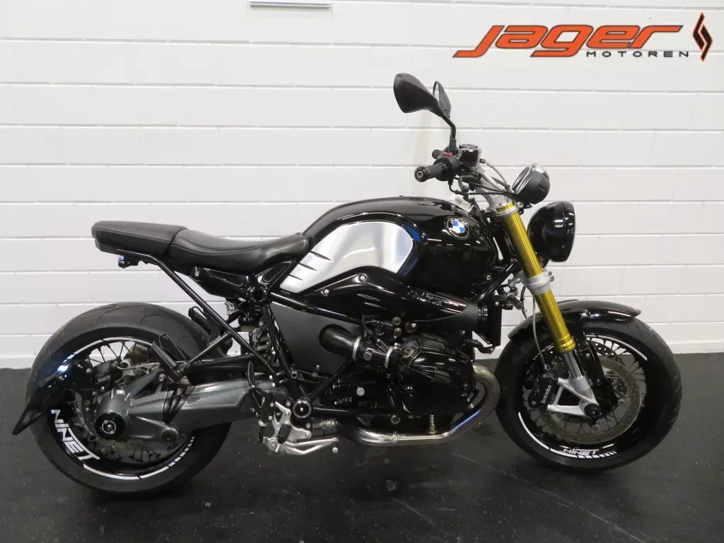 BMW R Nine T (2014) — foto 1
