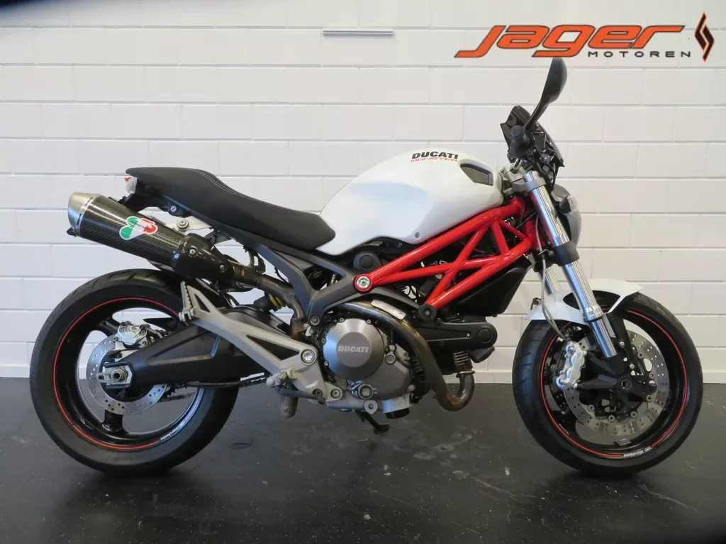 Ducati Monster (2008) — foto 1
